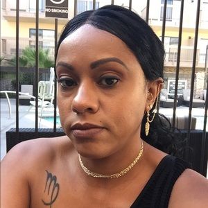 Meet your Posher, Bennie